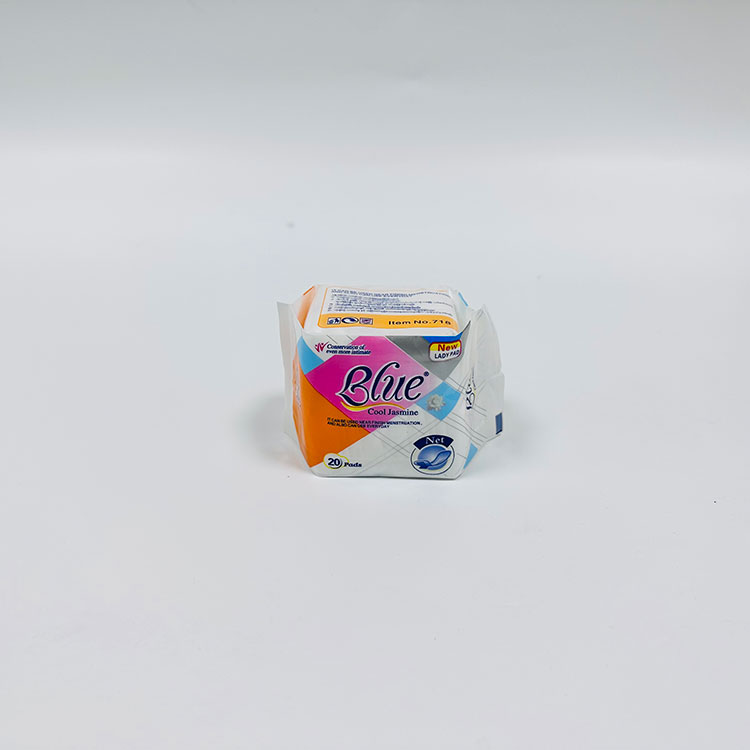 Paano Napapabuti ng Ultra-Thin Sanitary Napkin ang Kaginhawahan at Kalinisan?